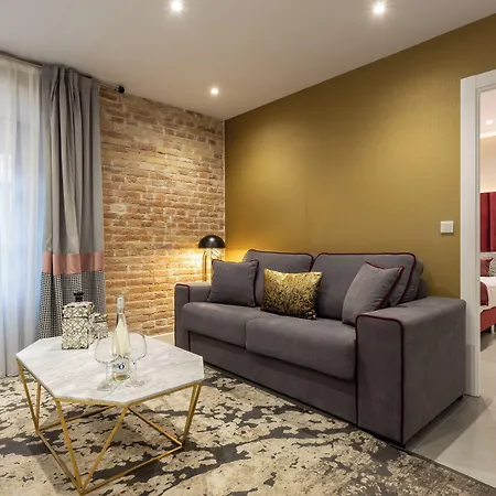 BiBo Suites Plaza Nueva-3